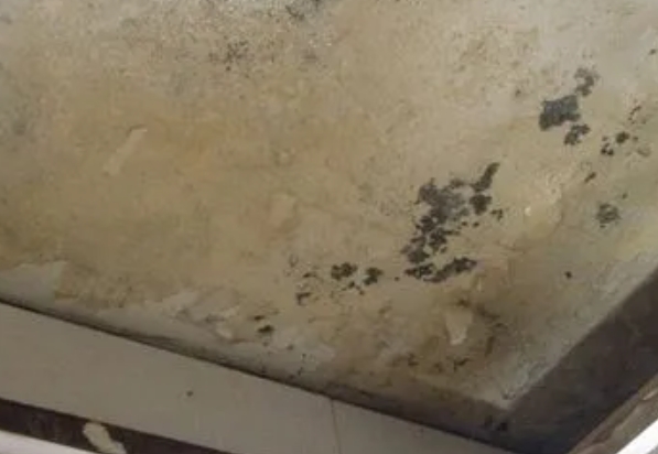 磁县阳台漏水维修公司分享下磁县卫生间渗水维修需要注意哪些问题。